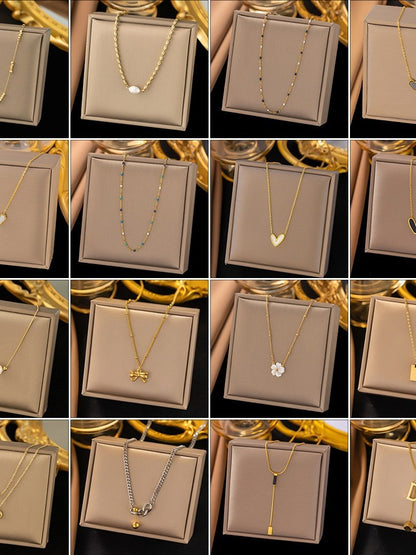 Collier  en titane et acier tendance