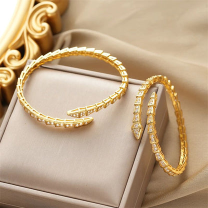 Bracelet manchette en cristal serpentine